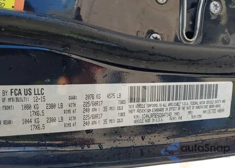 2016 Jeep Patriot Latitude z USA, uszkodzony, nr VIN 1C4NJRFB5GD647142